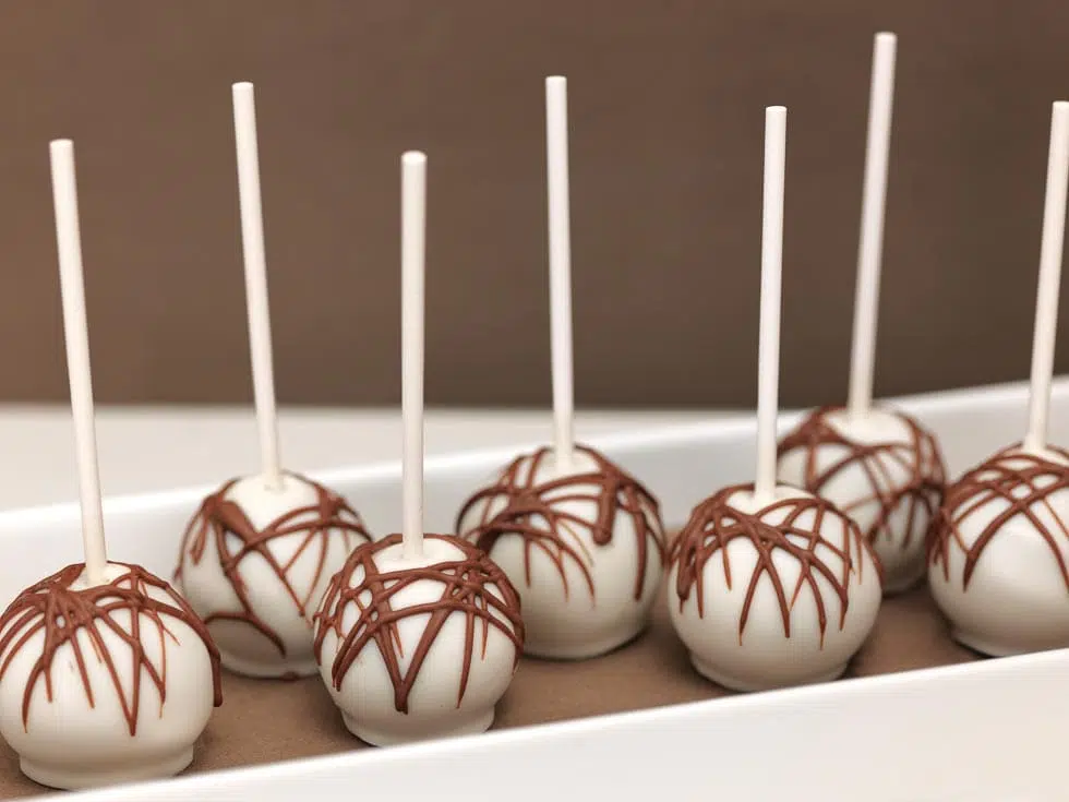Cake Pops dekorieren: 5 einfache &amp; zauberhafte Ideen