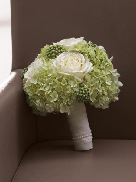 Brautstrauß Weiß und Grün