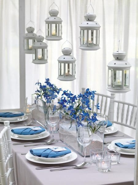 Tischdekoration Blau und Weiß