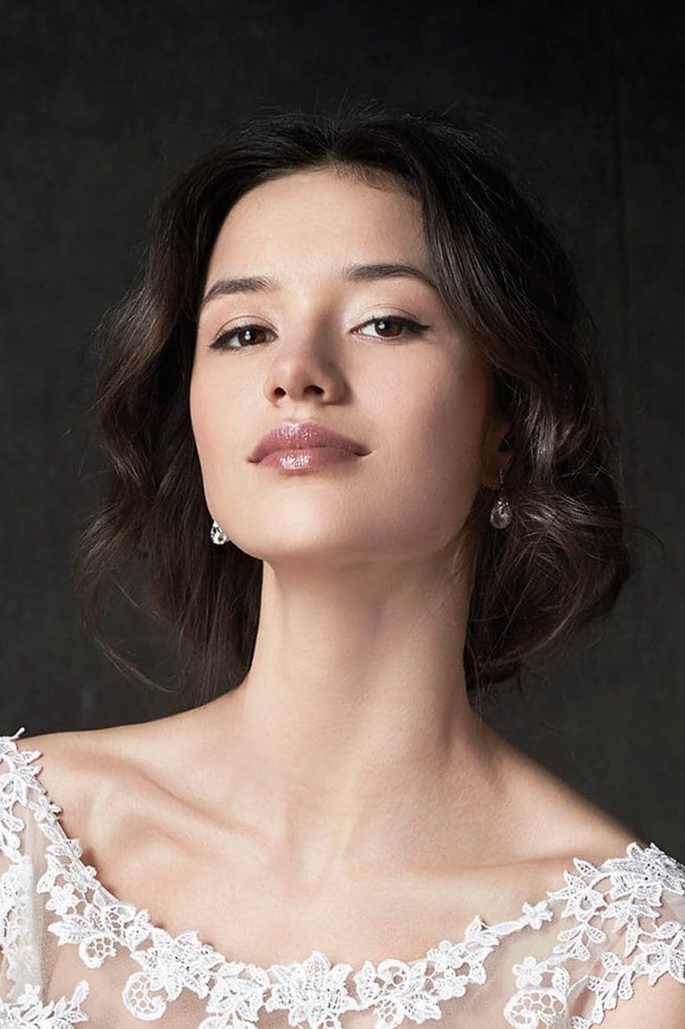 Brautfrisuren kurze Haare und schulterlange Haare: Geniale Ideen