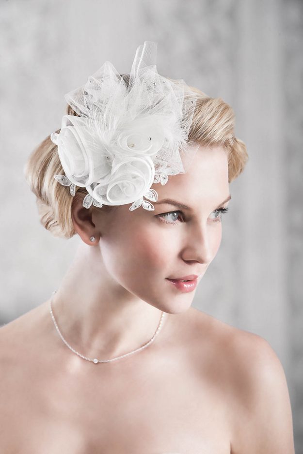 Galerie 26 Brautfrisuren für kurzes oder schulterlanges Haar