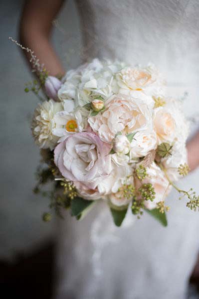 Brautstrauß weiß und rosa