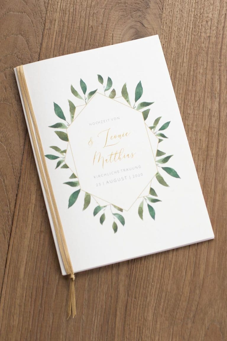 Die 4 besten Optionen für ein tolles Kirchenheft zur Trauung