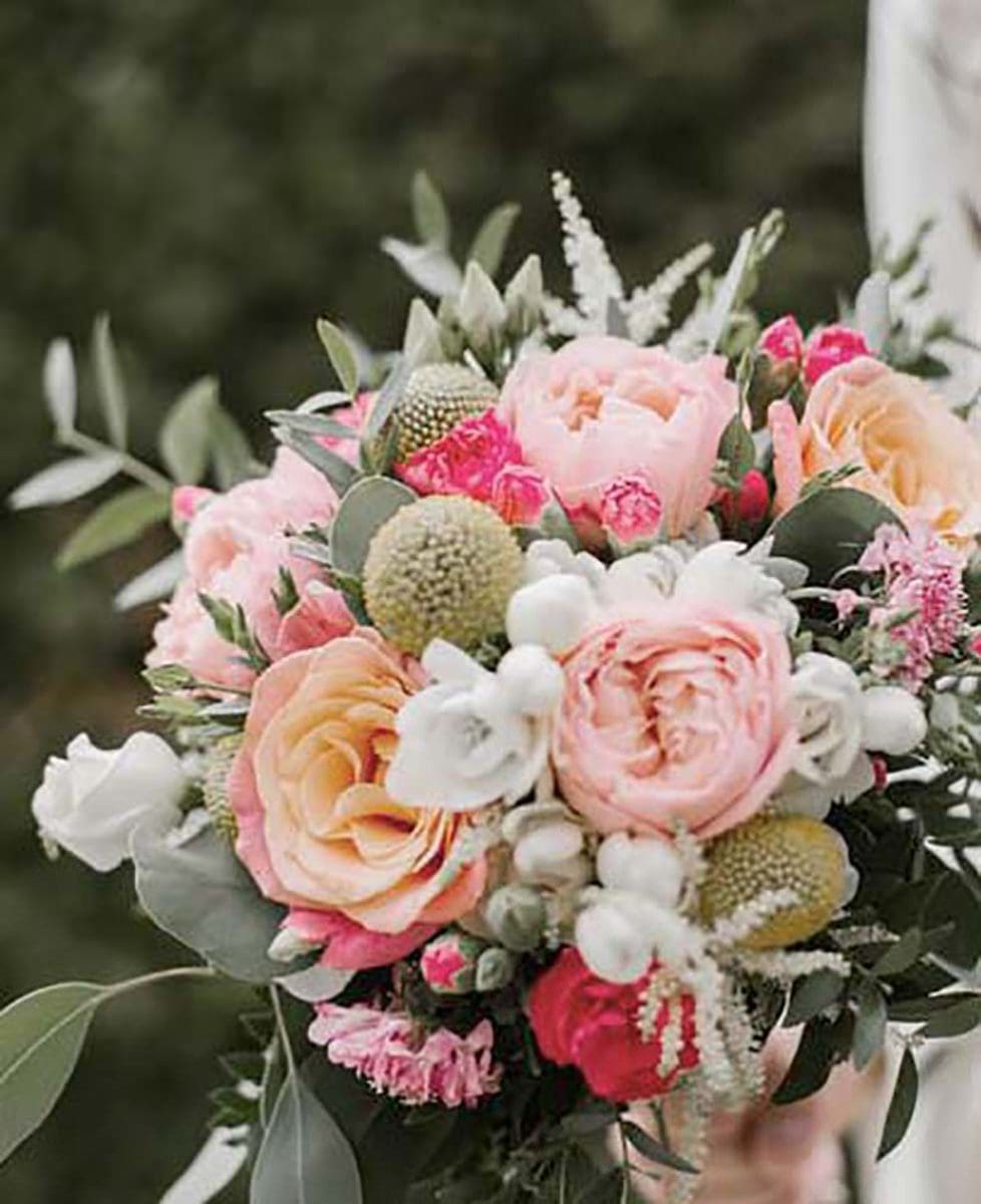 Hochzeitsblumen Brautstrauß Rosen