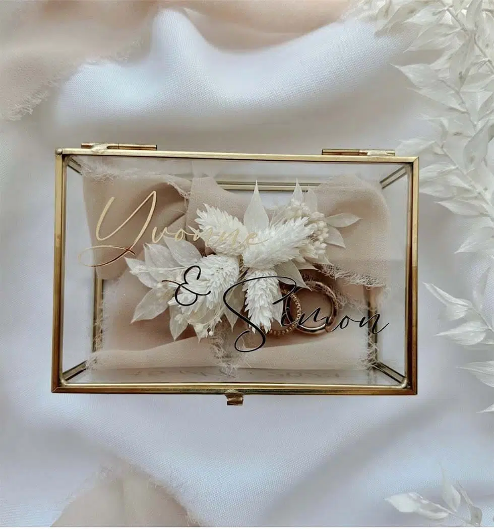 Amor Present Ringkissen Für Hochzeit - Weiß, Mit Spitze, Kristall, Rose, Herzform