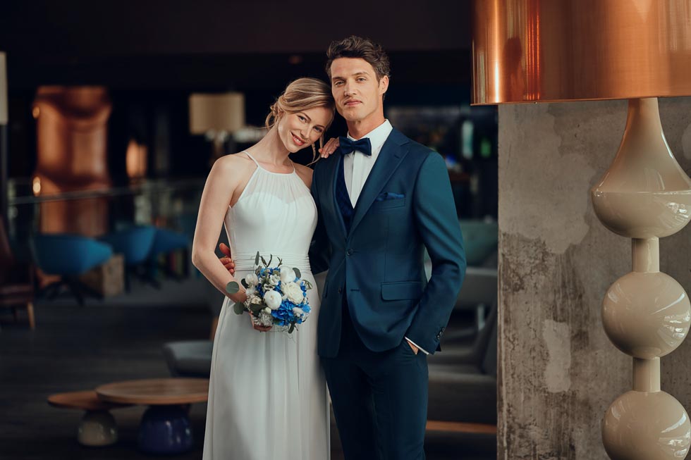 Eleganter Hochzeitsanzug Blau