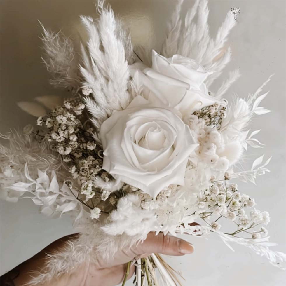 Brautstrauß Trockenblumen weiß