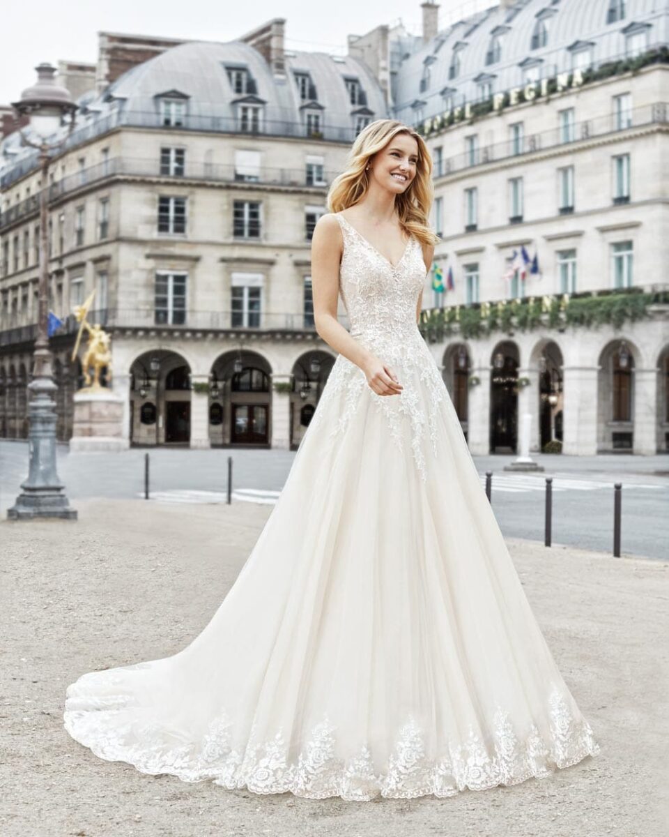 Welches Kleid Passt Zu Meiner Figur Test Figurtyp-Tester: Welches Kleid passt am besten zu meiner Figur?