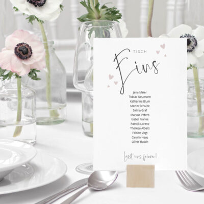 Gruppentischkarten Hochzeit Herz gestalten