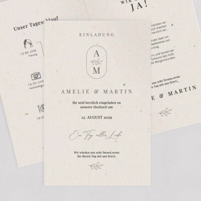 Hochzeitseinladung Monogramm mit Zweig Klappkarte