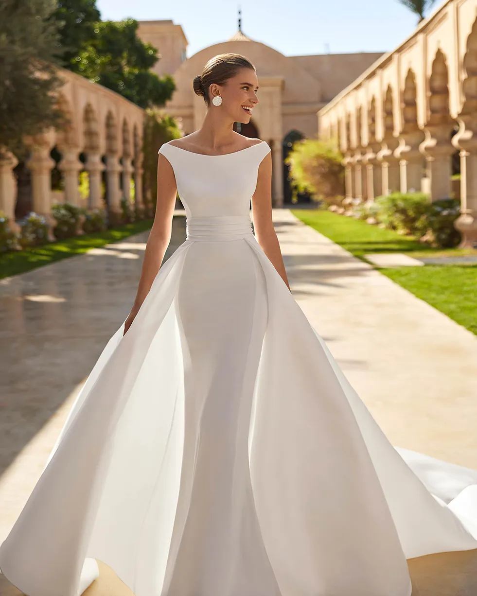 Brautkleid Schleppe abnehmbar
