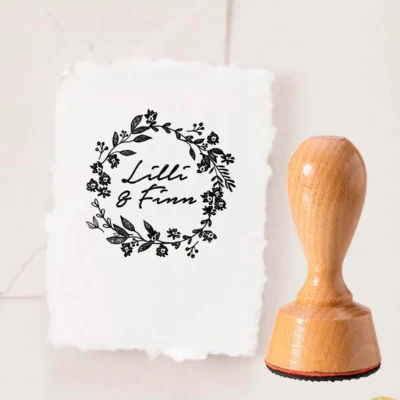 Stempel Hochzeit Blumenkranz Namen personalisiert