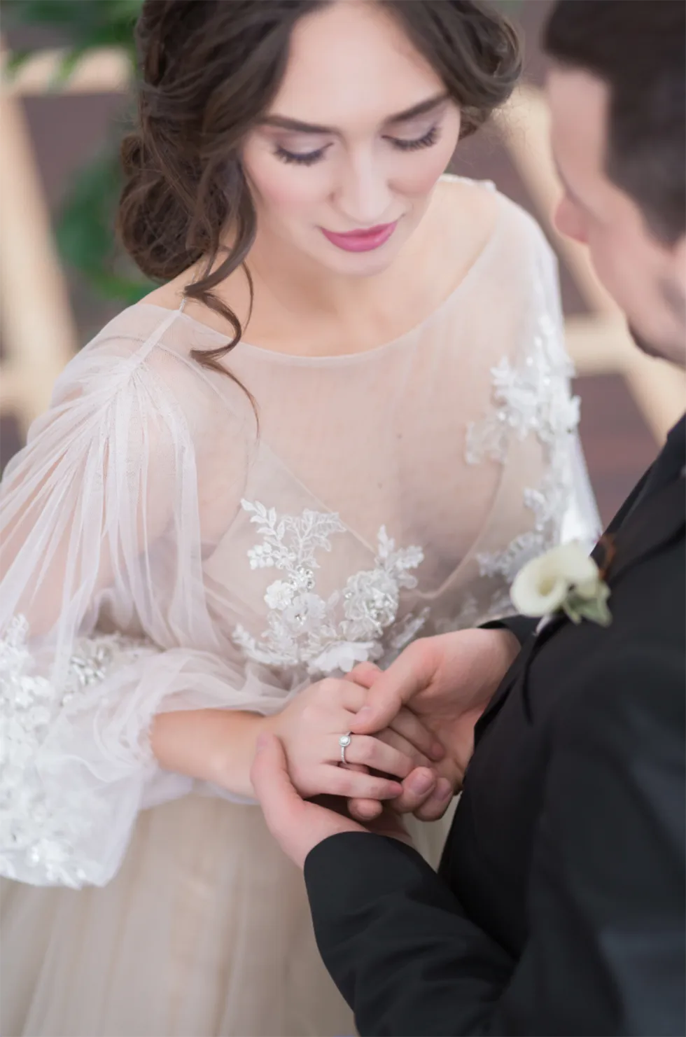 Brautkleid Winter Spitze Ärmel